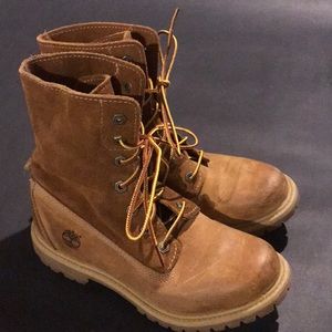 TIMBERLAND boots